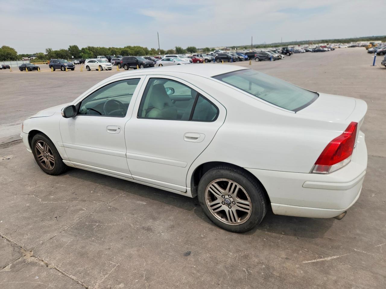 2008 Volvo S60 2.5t White vin: YV1RS592782689709