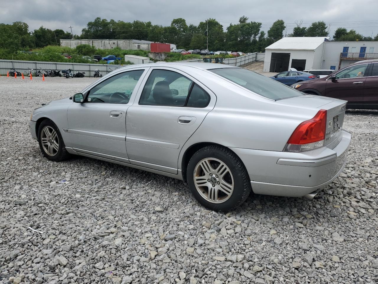 2005 Volvo S60 2.5t Silver vin: YV1RS592852471225