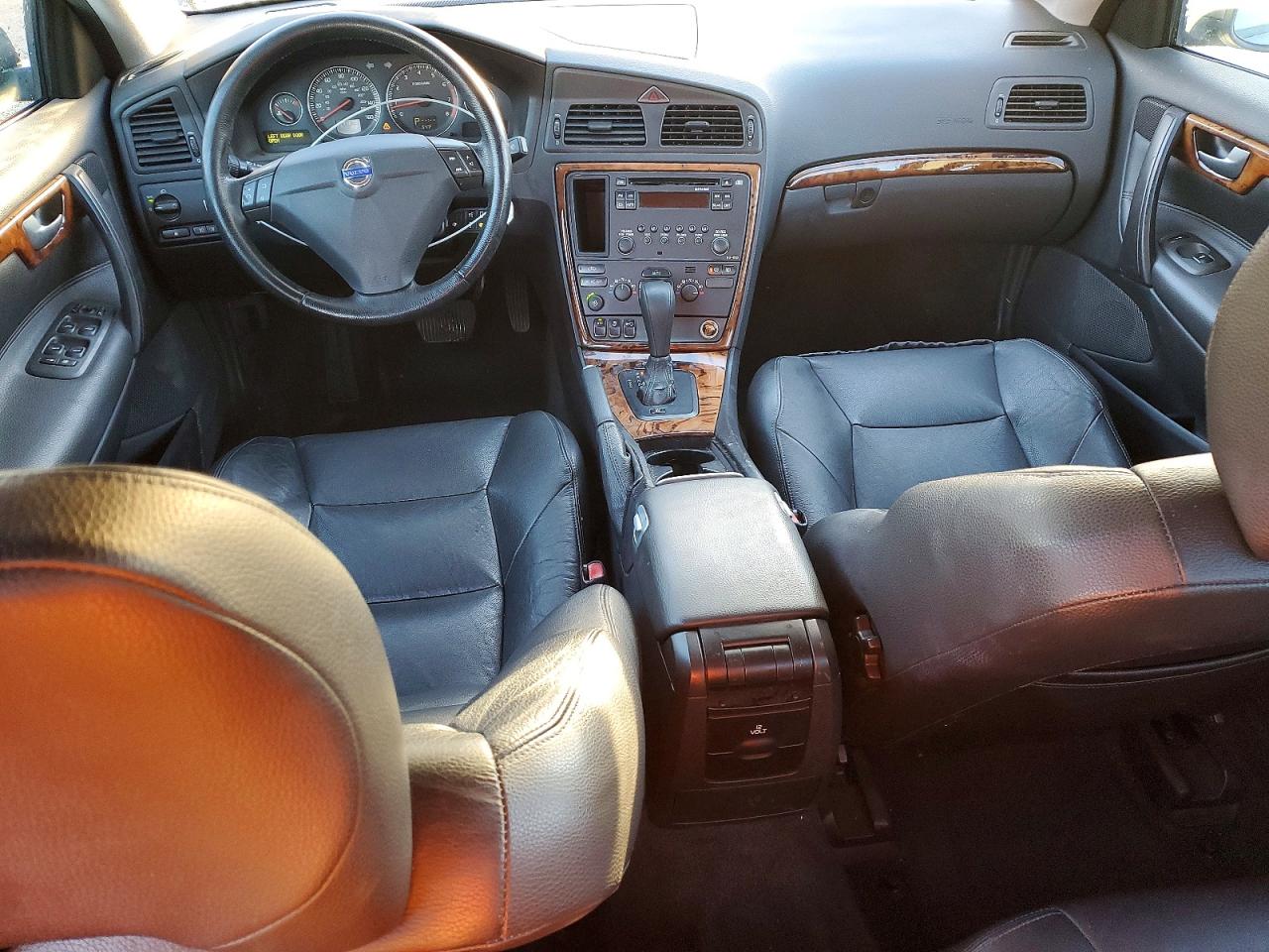 2005 Volvo S60 2.5t Silver vin: YV1RS592952436029