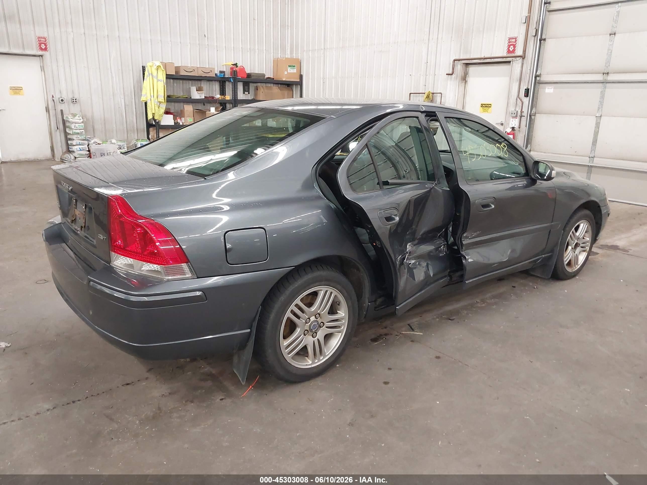 2008 Volvo S60 2.5t/2.5t W/snrf Light Blue vin: YV1RS592982673172