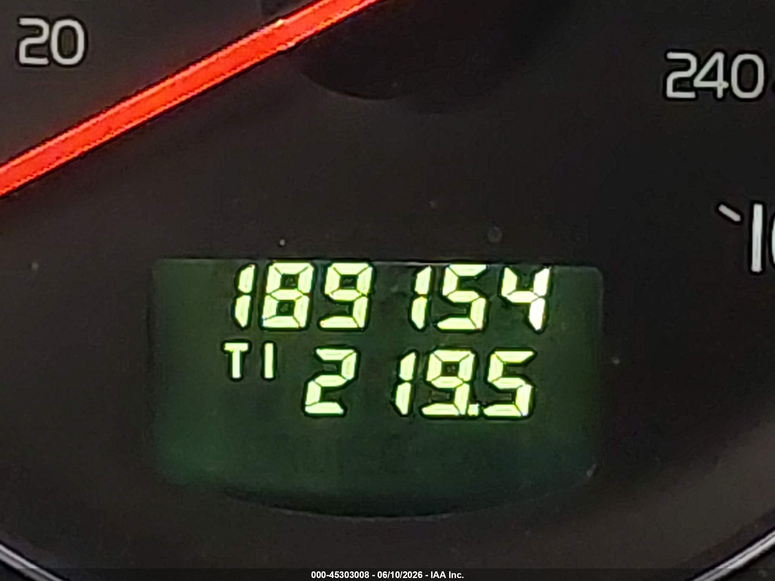 2008 Volvo S60 2.5t/2.5t W/snrf Light Blue vin: YV1RS592982673172