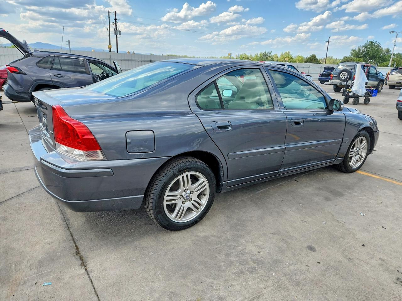 2008 Volvo S60 2.5t Gray vin: YV1RS592X82693334