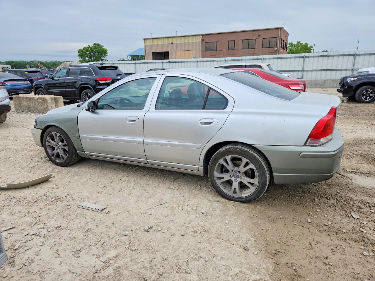 2009 Volvo S60 2.5t Silver vin: YV1RS592X92728066