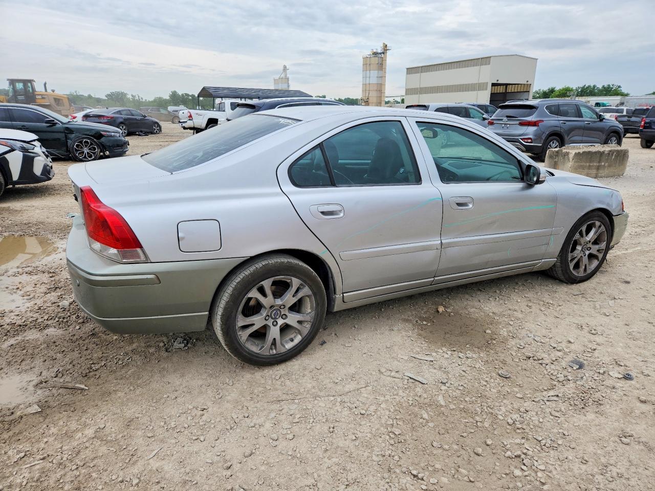 2009 Volvo S60 2.5t Silver vin: YV1RS592X92728066