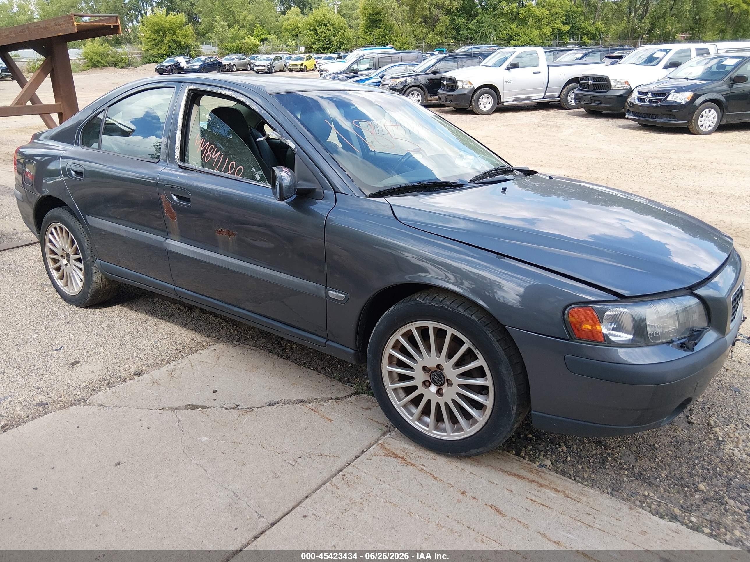 2004 Volvo S60 2.5t Серый vin: YV1RS59V042330268