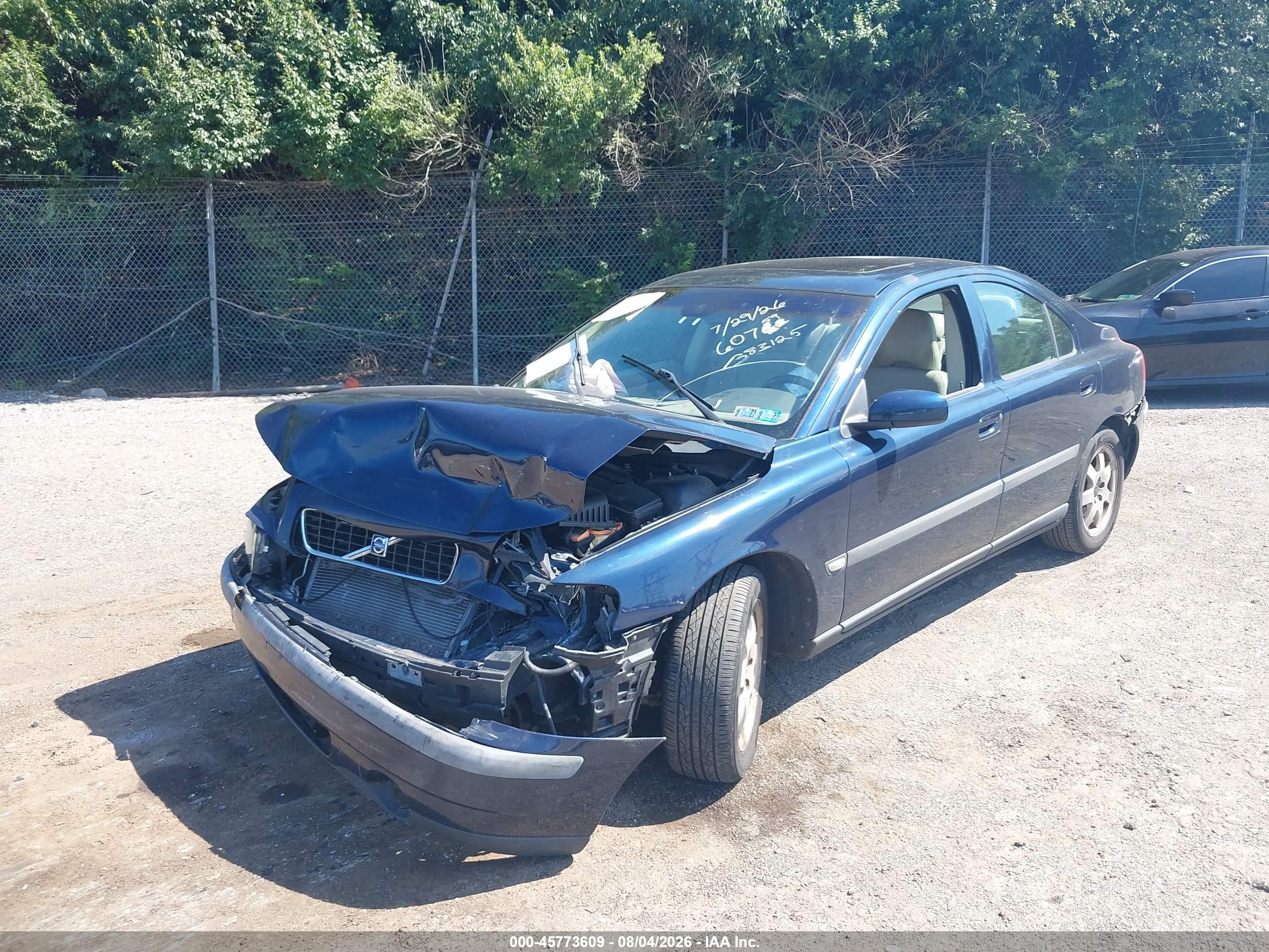 2004 Volvo S60 2.5t Blue vin: YV1RS59V142383125