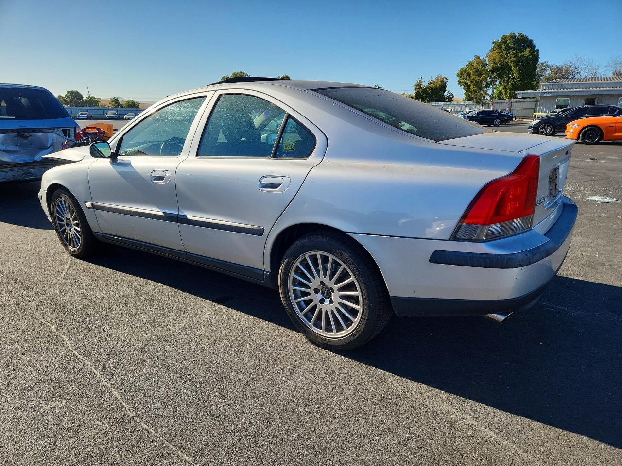 2004 Volvo S60 2.5t Silver vin: YV1RS59V342388195