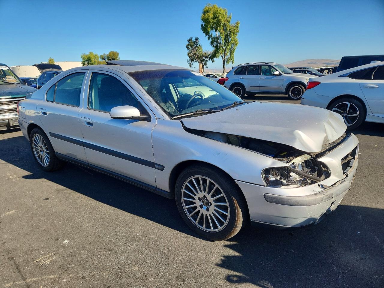 2004 Volvo S60 2.5t Silver vin: YV1RS59V342388195