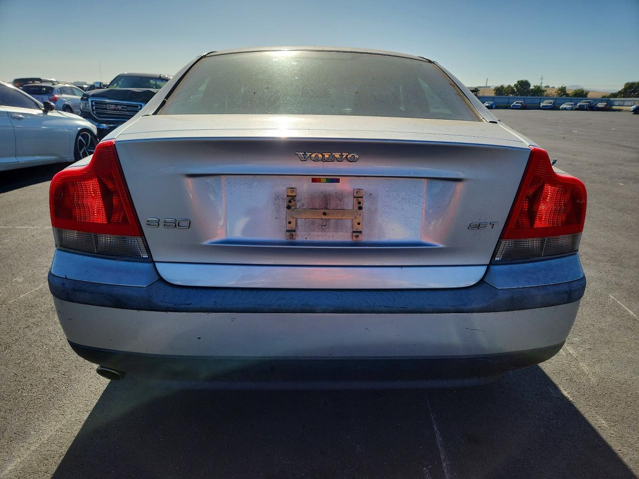 2004 Volvo S60 2.5t Silver vin: YV1RS59V342388195