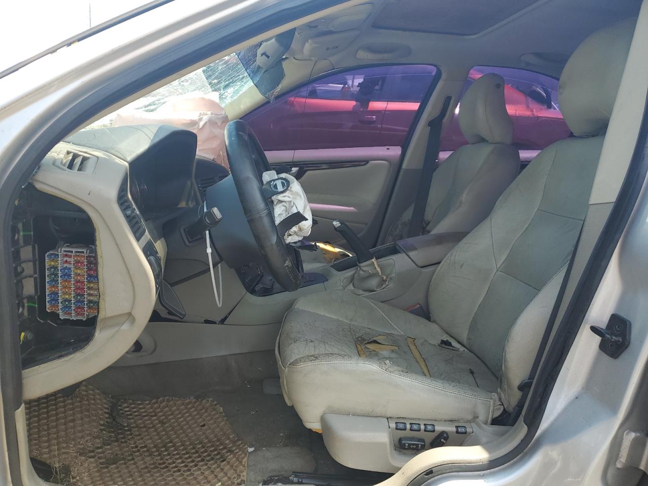 2004 Volvo S60 2.5t Silver vin: YV1RS59V342411183