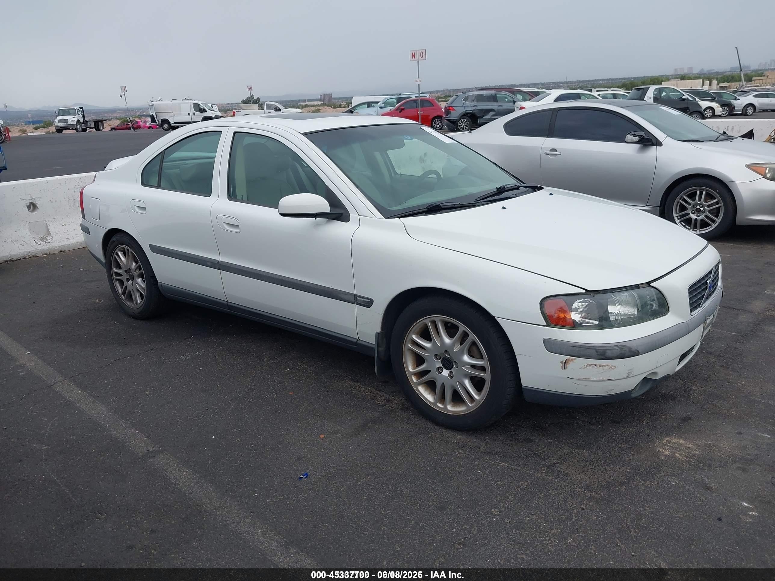 2004 Volvo S60 2.5t White vin: YV1RS59V542351665