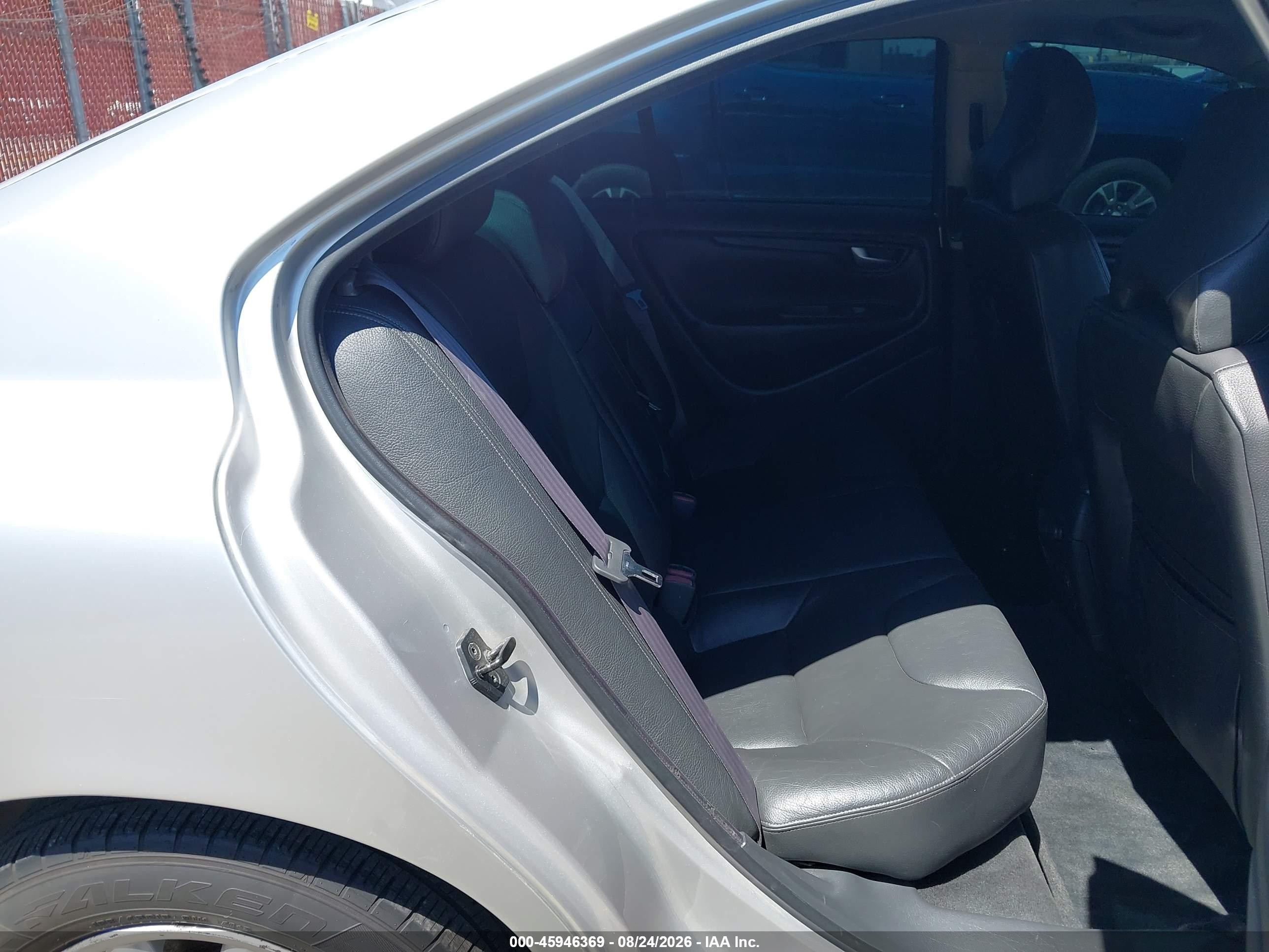 2001 Volvo S60 2.4 Серый vin: YV1RS61N212010964