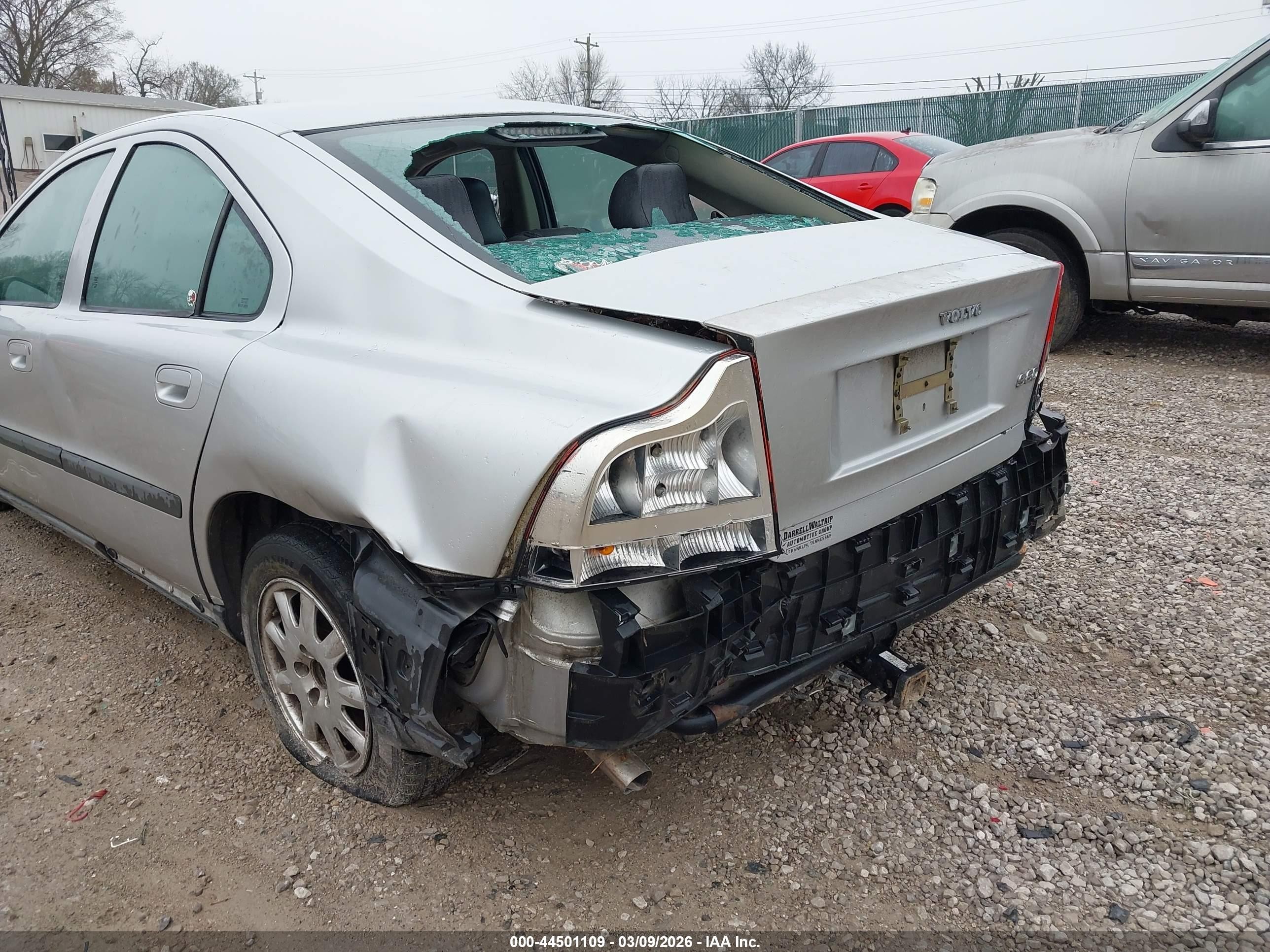 2002 Volvo S60 2.4 Silver vin: YV1RS61R122112244