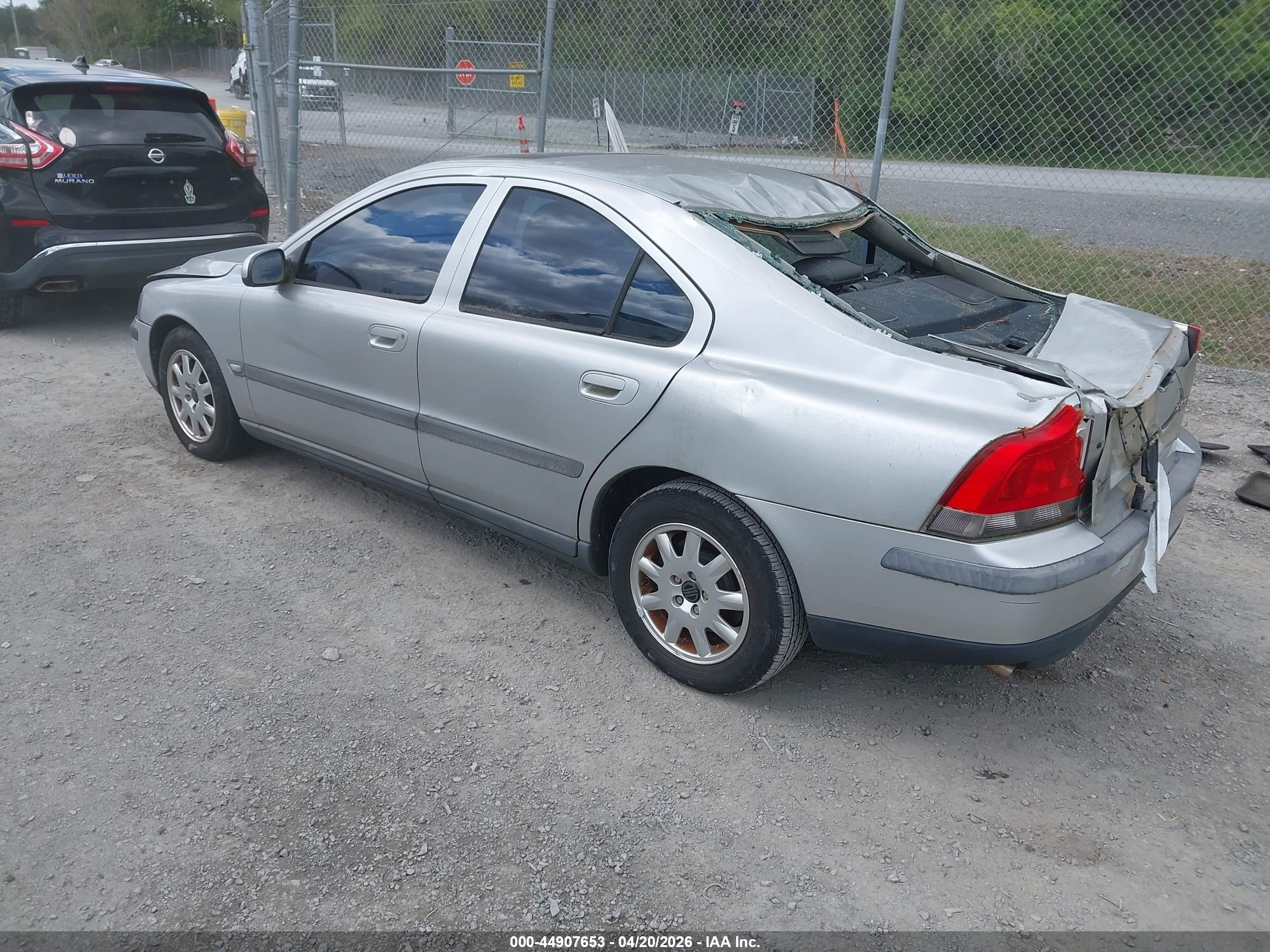 2002 Volvo S60 2.4 Silver vin: YV1RS61R222092764