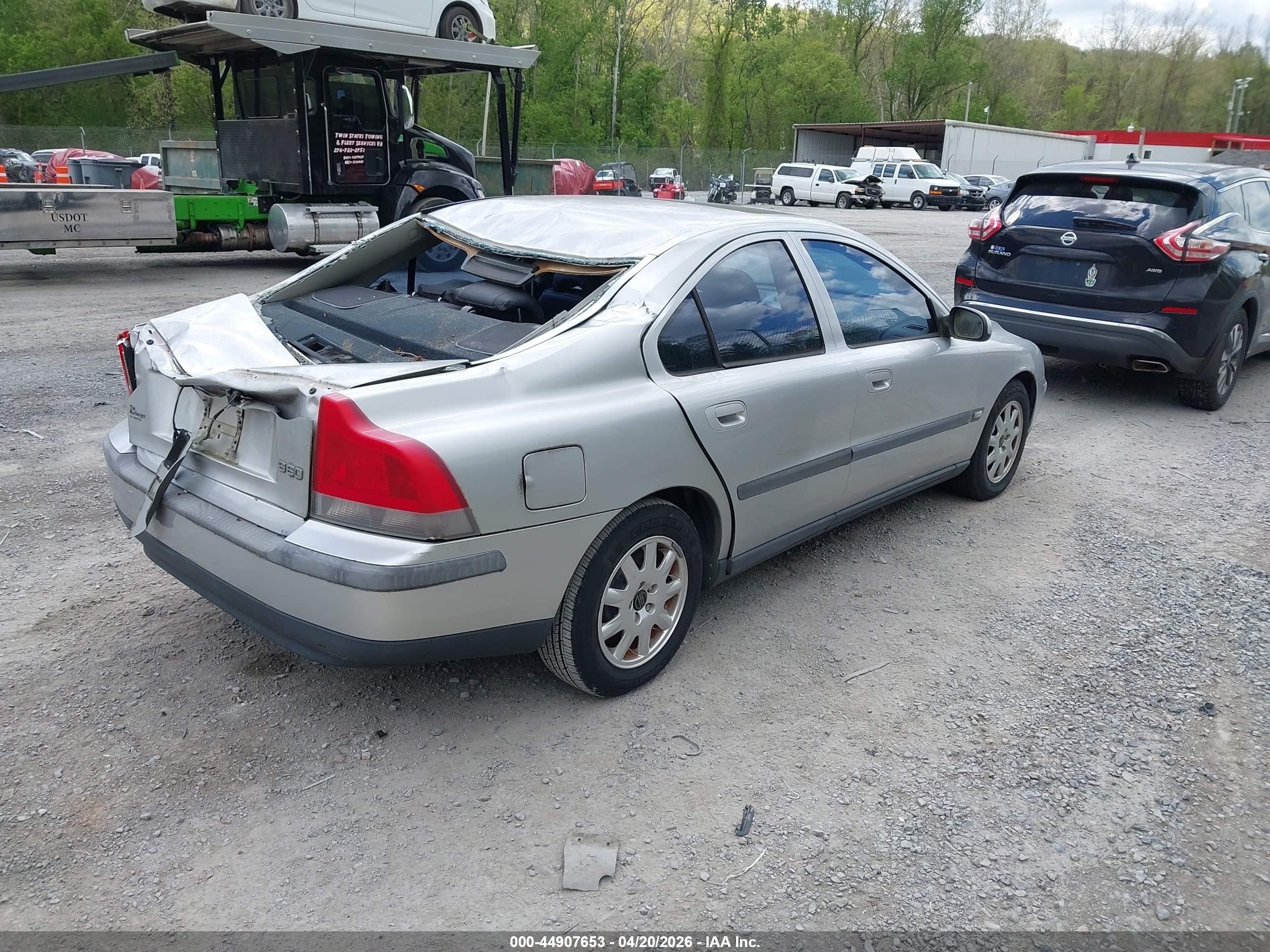 2002 Volvo S60 2.4 Silver vin: YV1RS61R222092764