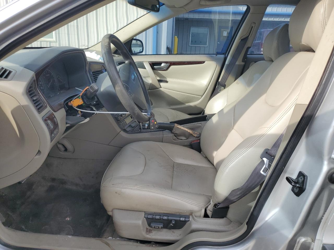 2002 Volvo S60 Silver vin: YV1RS61R222170301