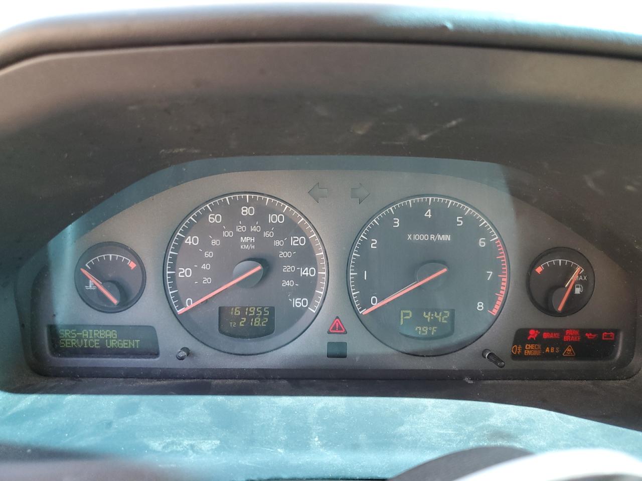 2002 Volvo S60 Tan vin: YV1RS61R222170492