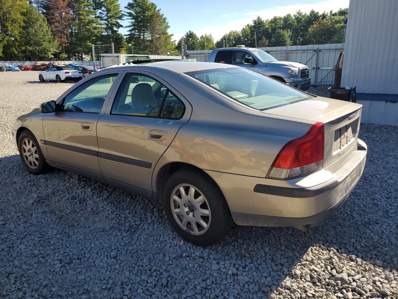 2002 Volvo S60 Tan vin: YV1RS61R222170492