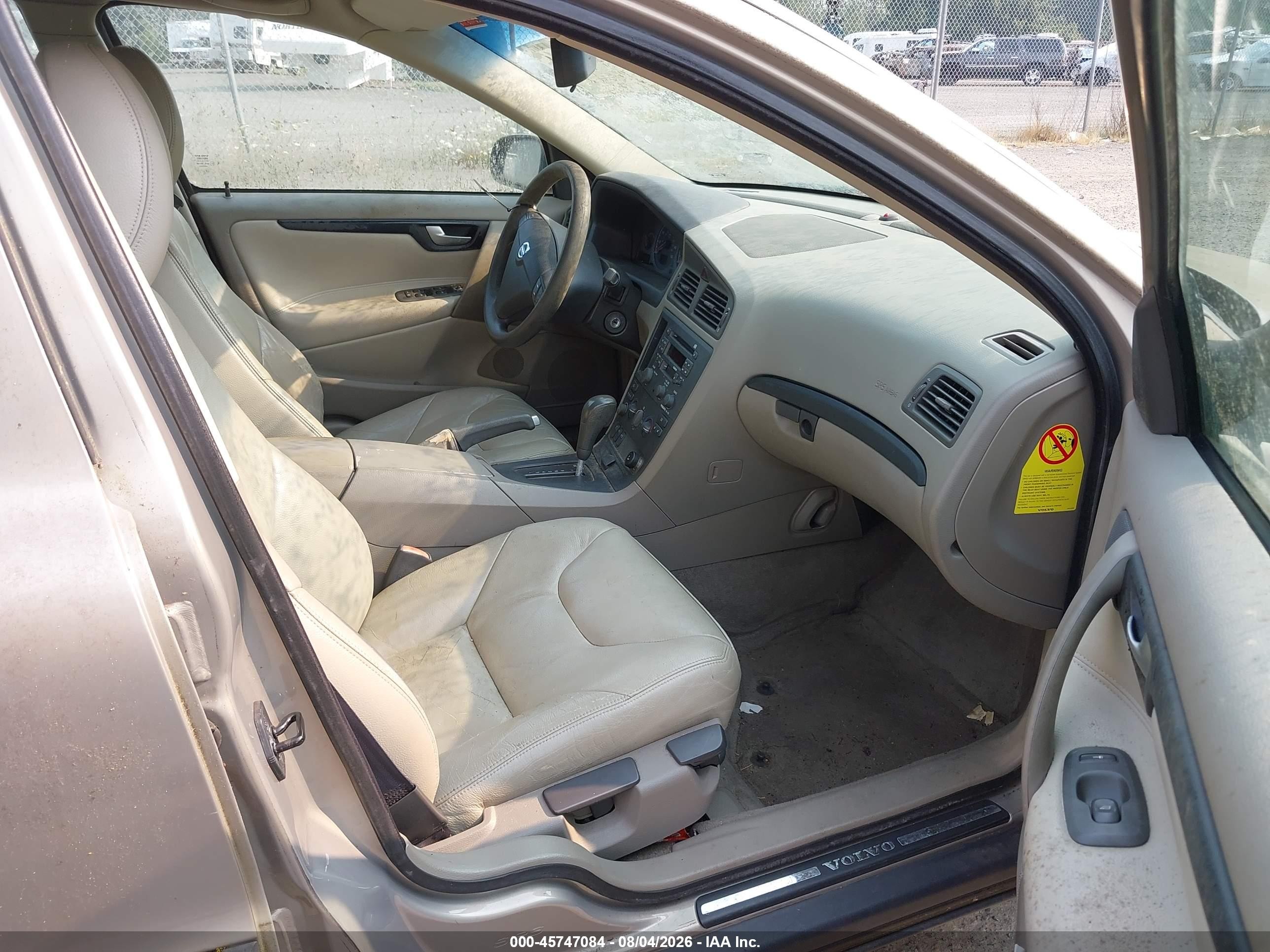 2002 Volvo S60 2.4 Beige vin: YV1RS61R222176549