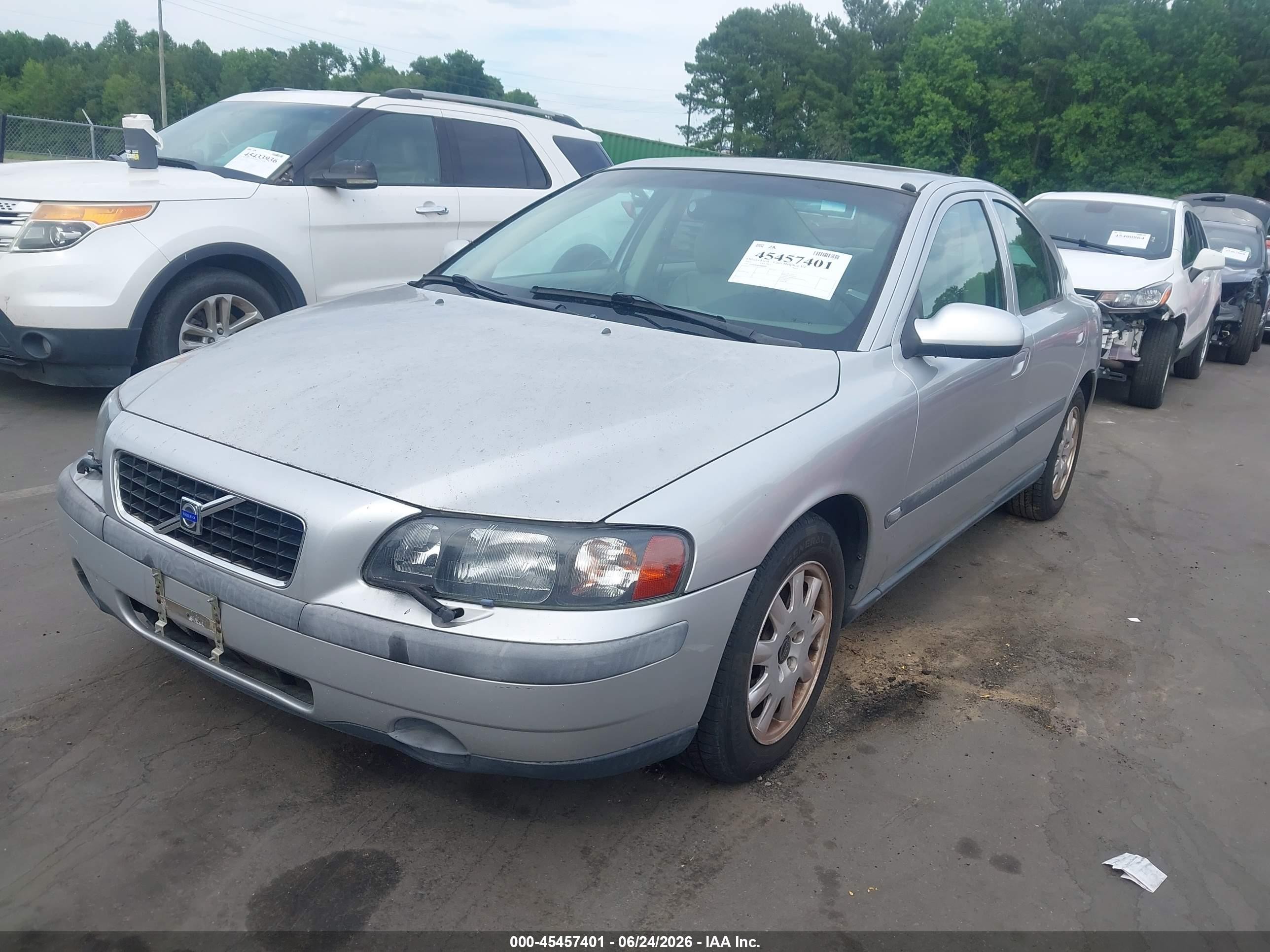 2001 Volvo S60 2.4 Silver vin: YV1RS61R312059027