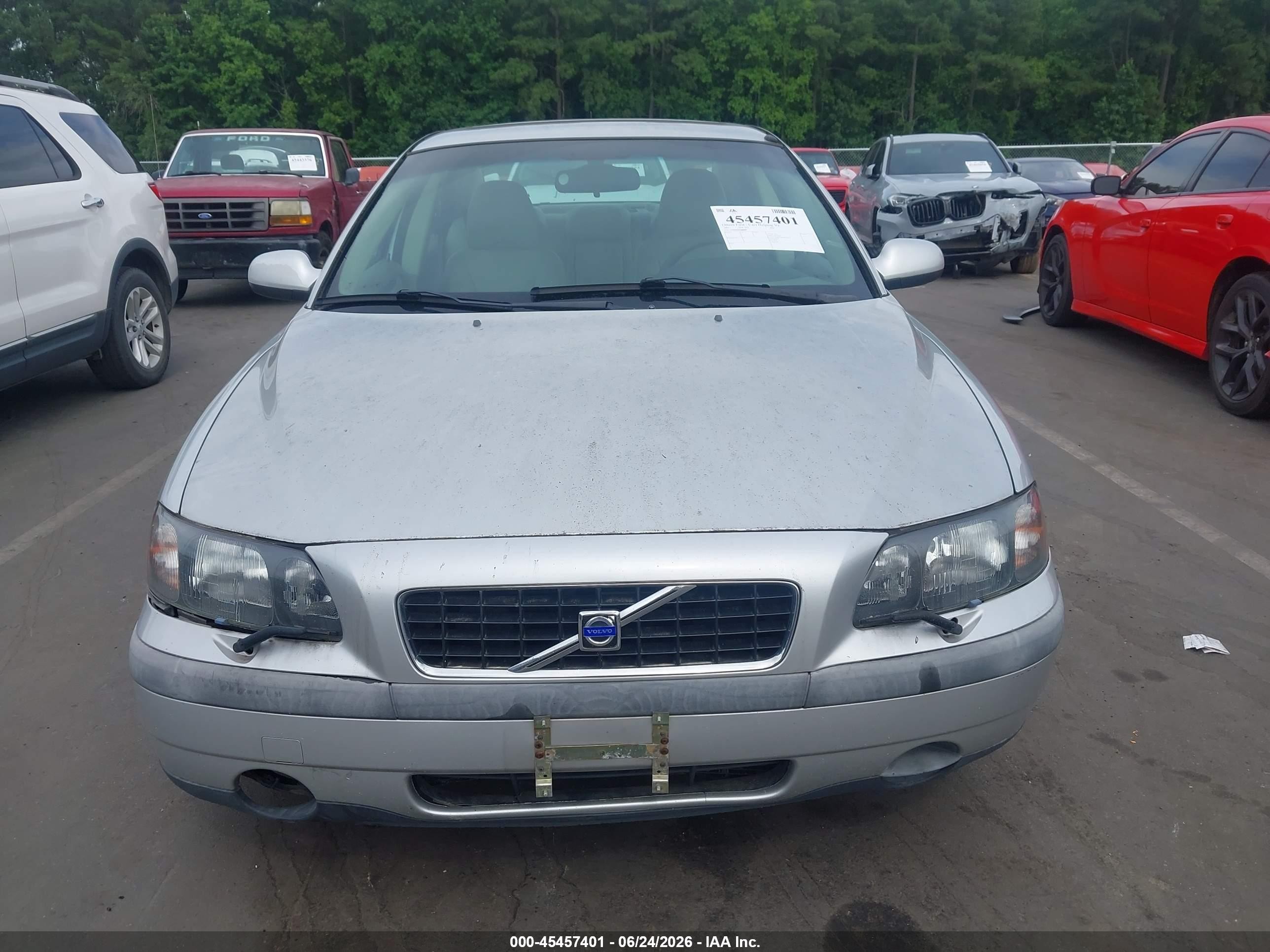 2001 Volvo S60 2.4 Silver vin: YV1RS61R312059027
