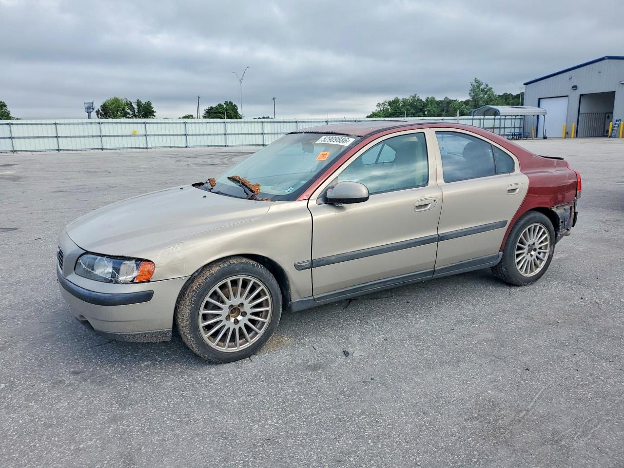 YV1RS61R412080811