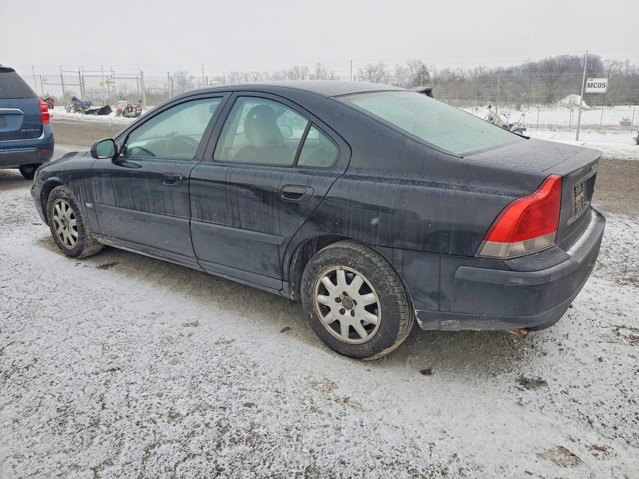 2002 Volv S60 Black vin: YV1RS61R422103439