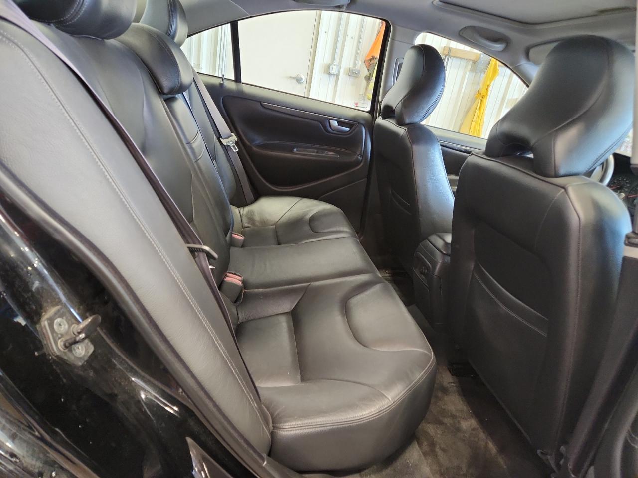 2002 Volvo S60 Black vin: YV1RS61R522158630