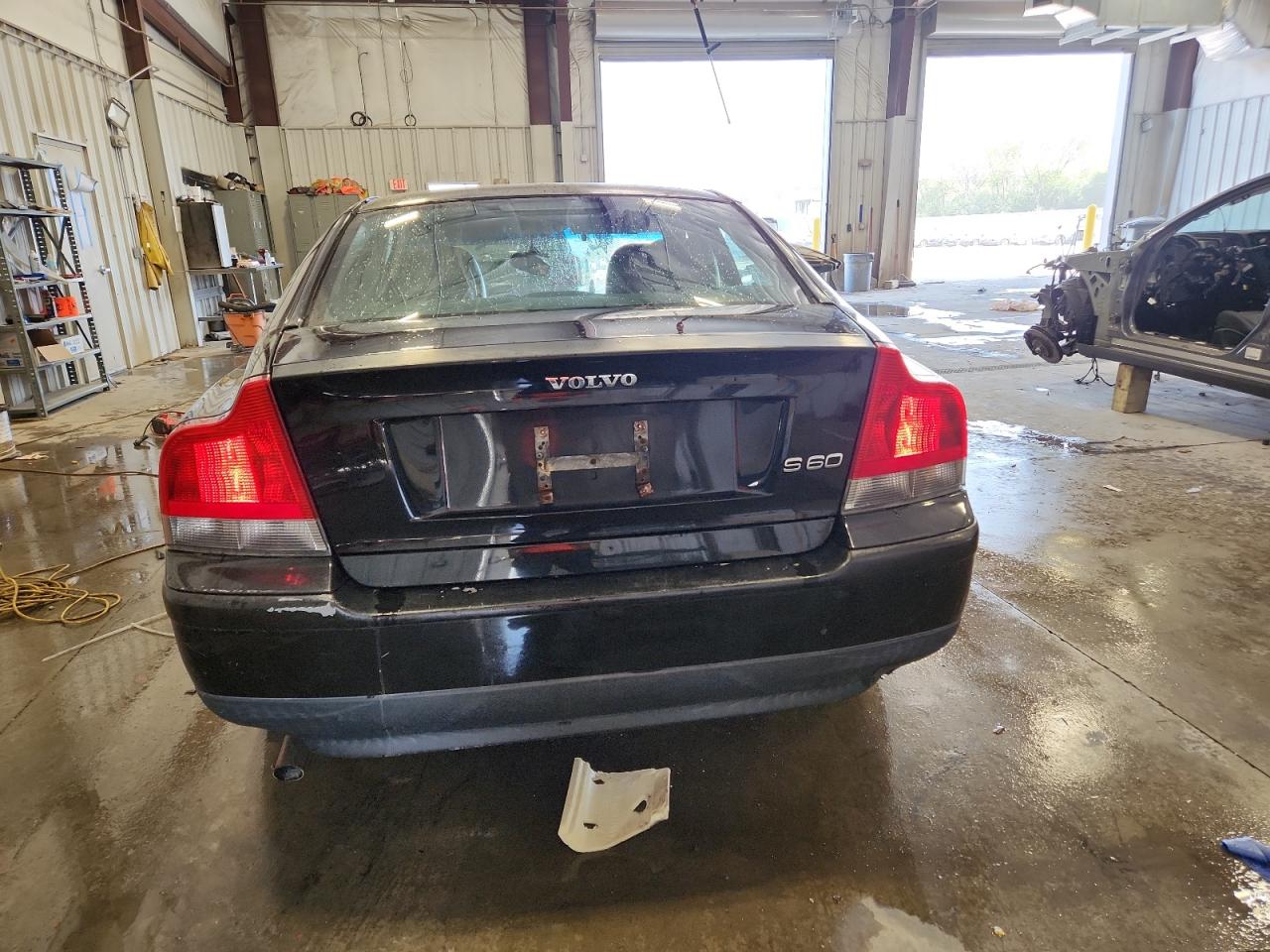 2002 Volvo S60 Black vin: YV1RS61R522158630