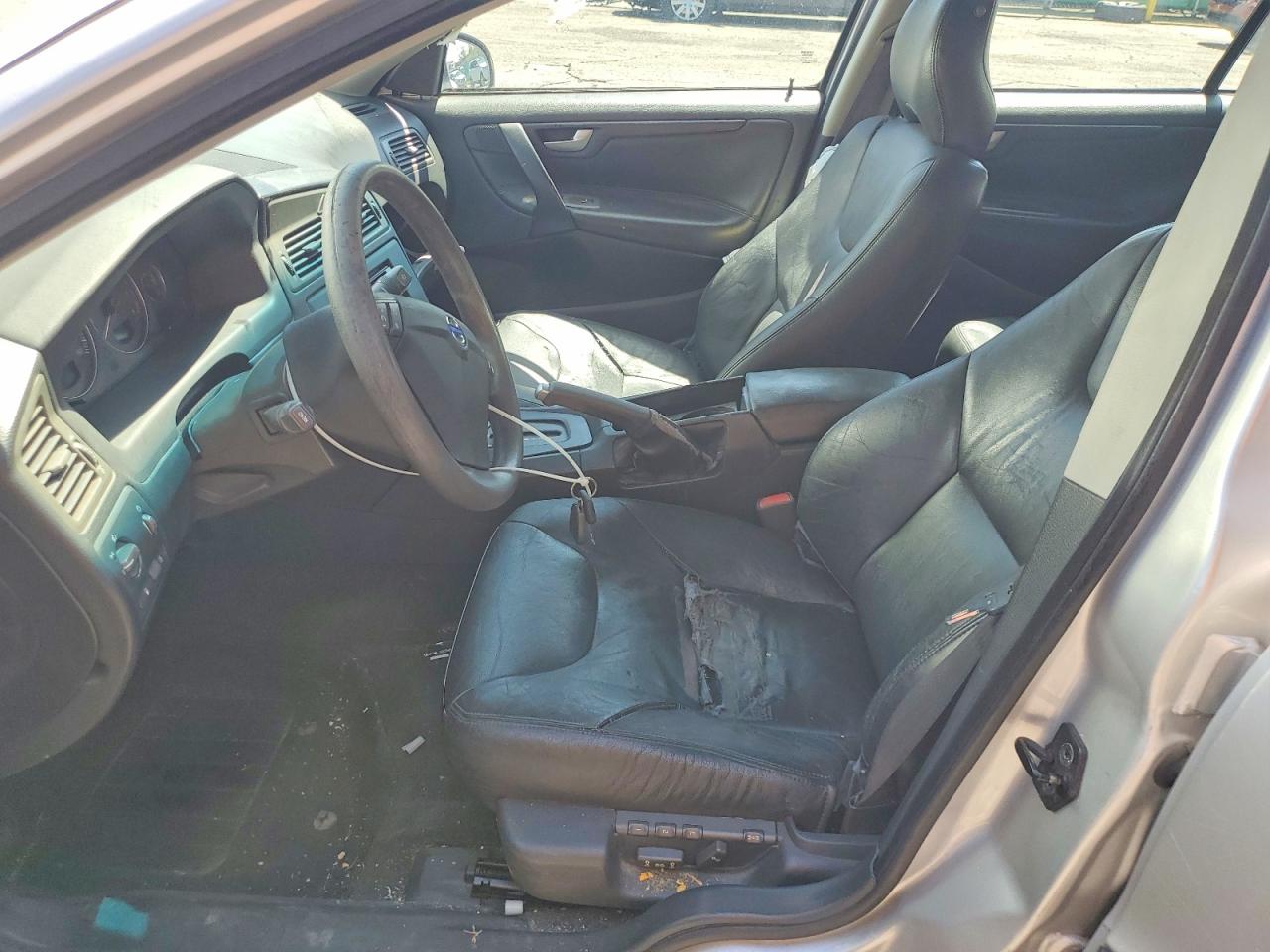 2002 Volv S60 Silver vin: YV1RS61R722165658