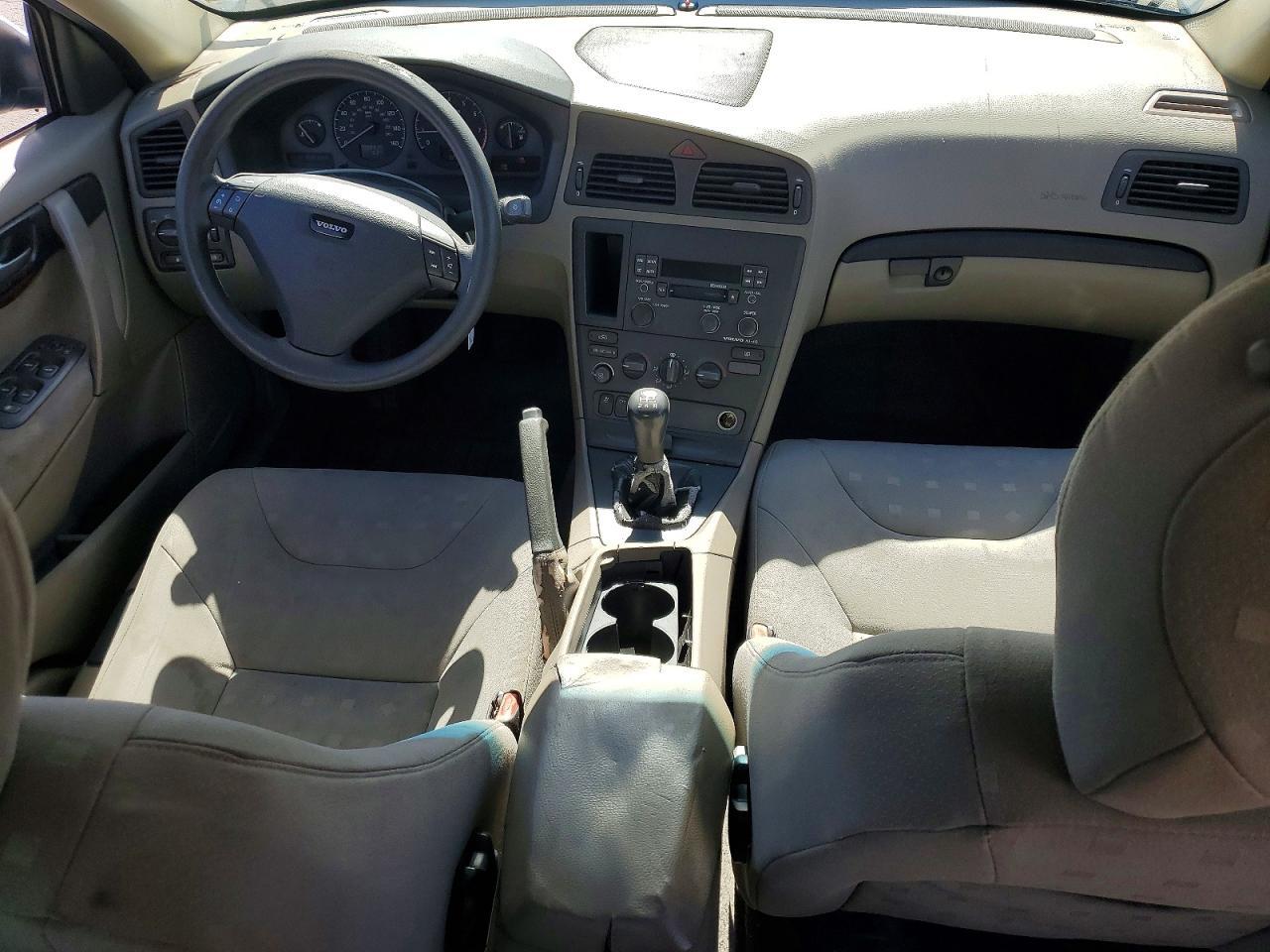 2002 Volvo S60 Белый vin: YV1RS61R822122012