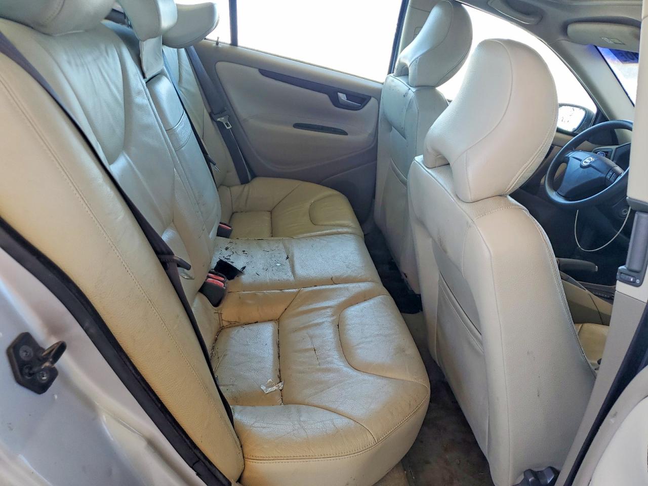 2002 Volvo S60 Silver vin: YV1RS61R922140194