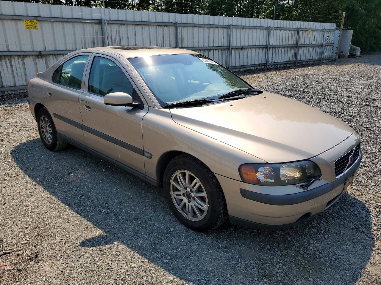 2004 Volvo S60 Gold vin: YV1RS61T842413303