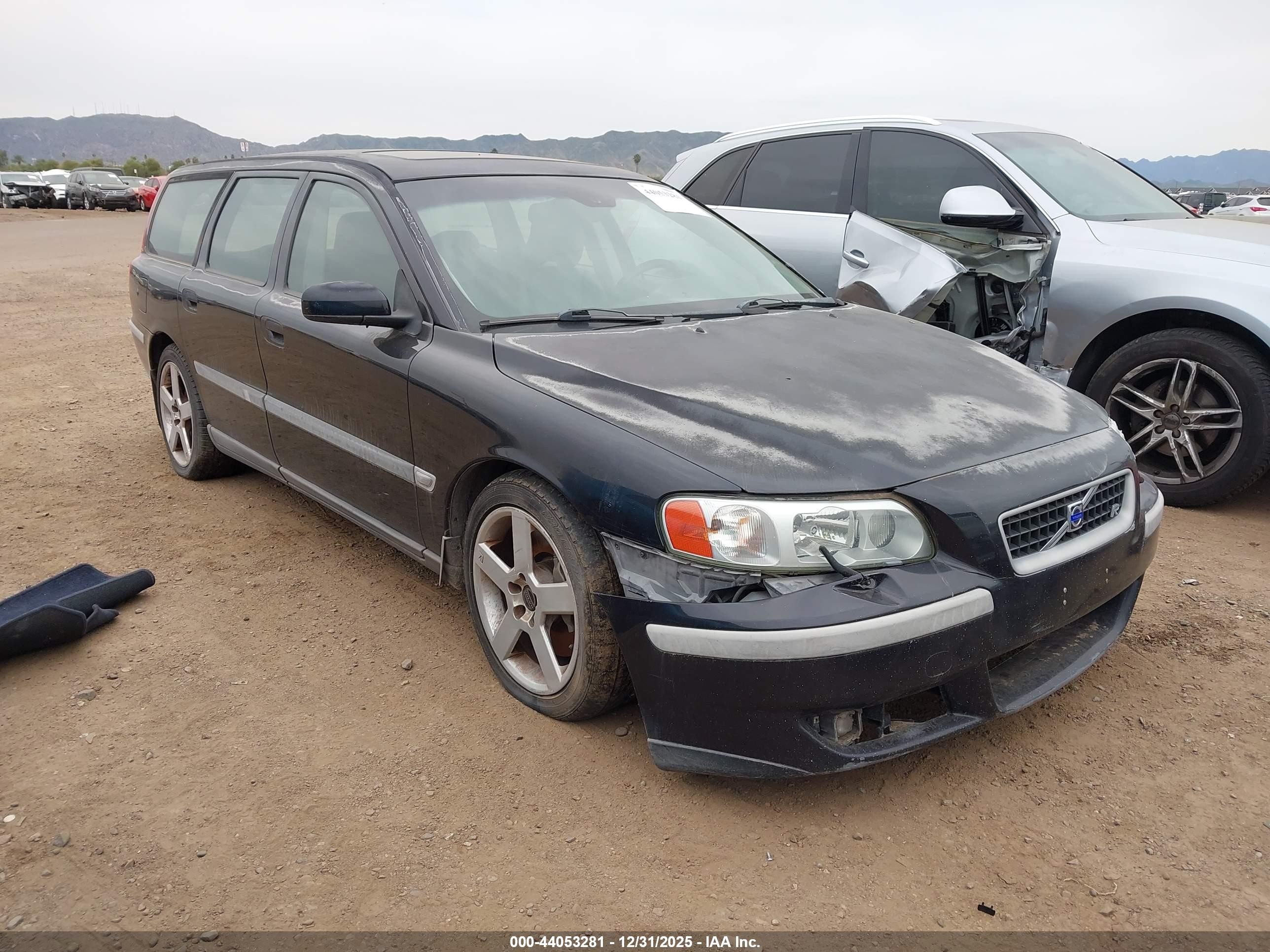 2004 Volvo V70 R Black vin: YV1SJ52Y642437964