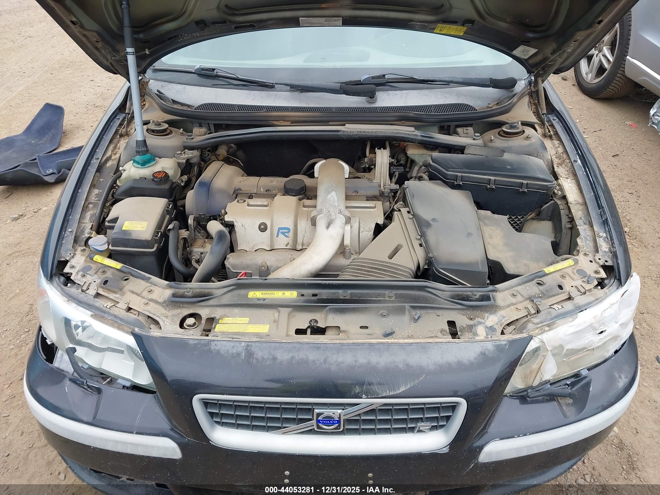 2004 Volvo V70 R Black vin: YV1SJ52Y642437964