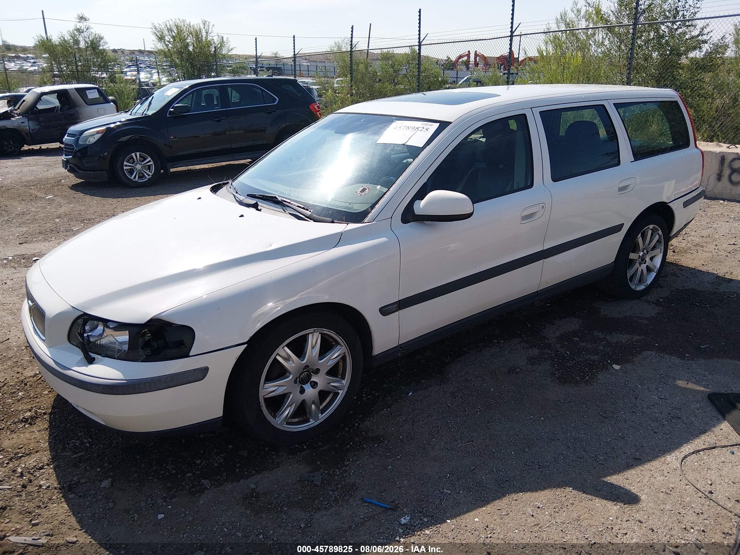 2003 Volvo V70 2.5l Turbo Белый vin: YV1SJ59H532332210