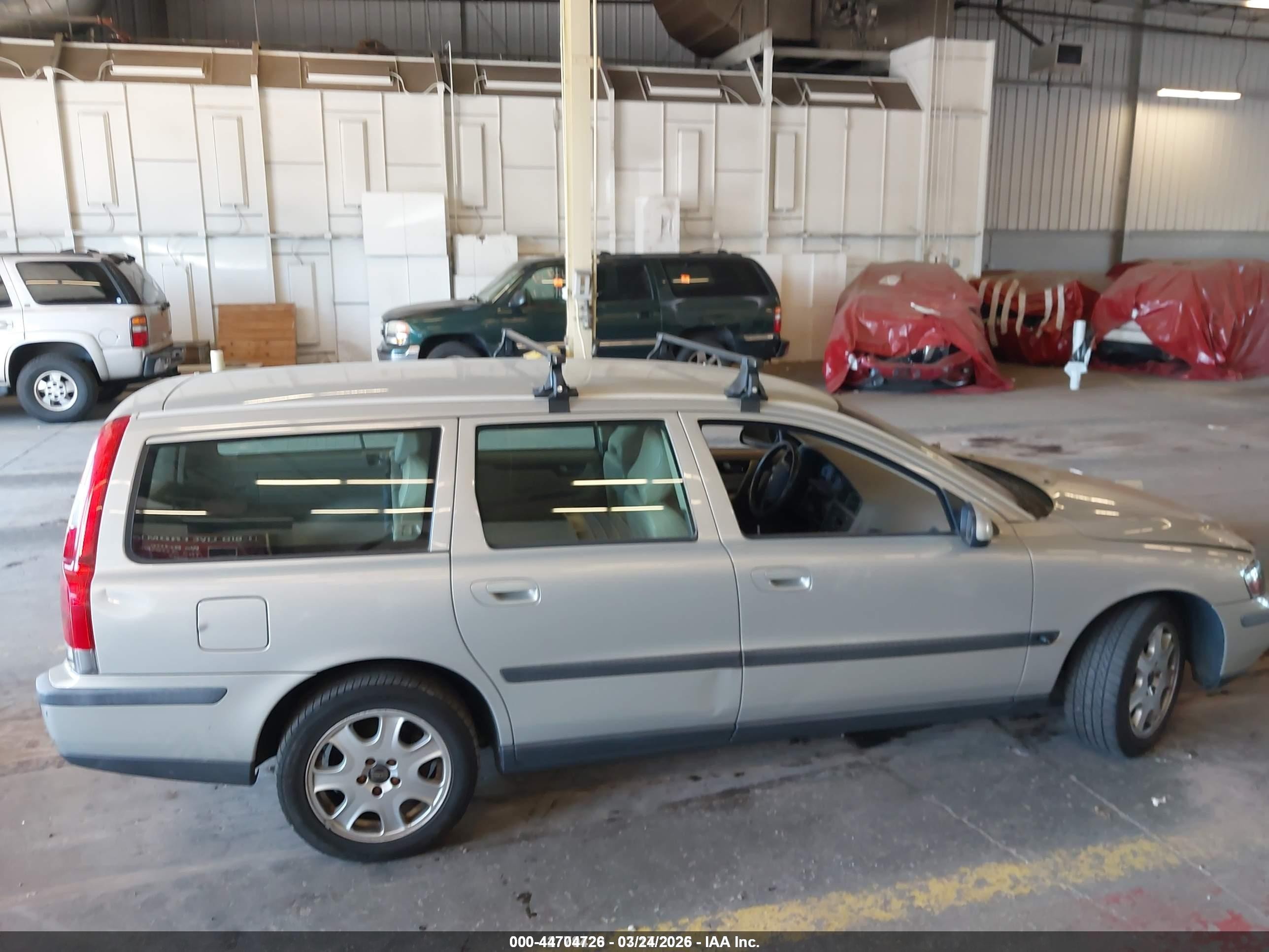2002 Volvo V70 T5 A Sr/t5 M Sr Tan vin: YV1SW53D021179196
