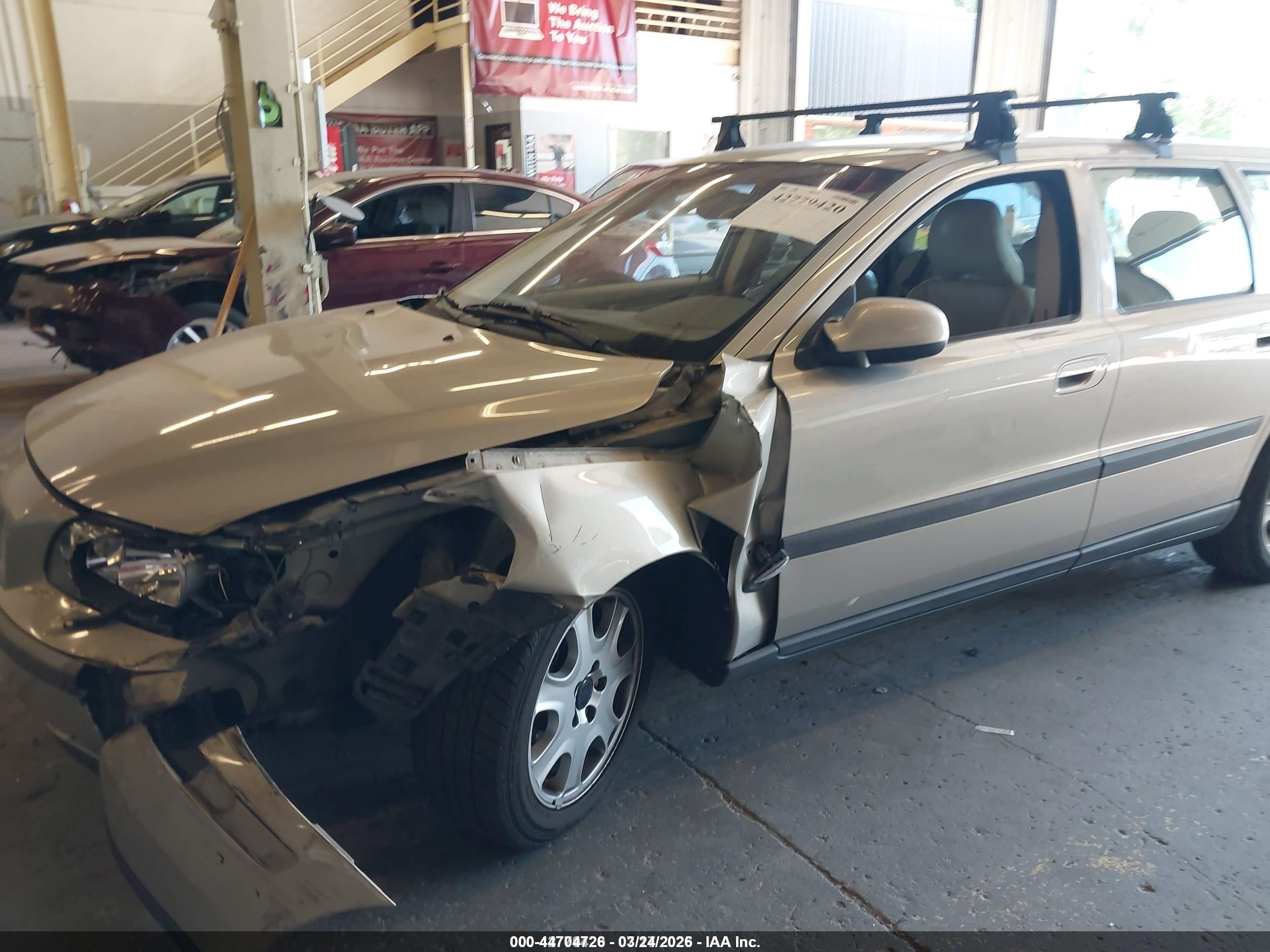2002 Volvo V70 T5 A Sr/t5 M Sr Tan vin: YV1SW53D021179196