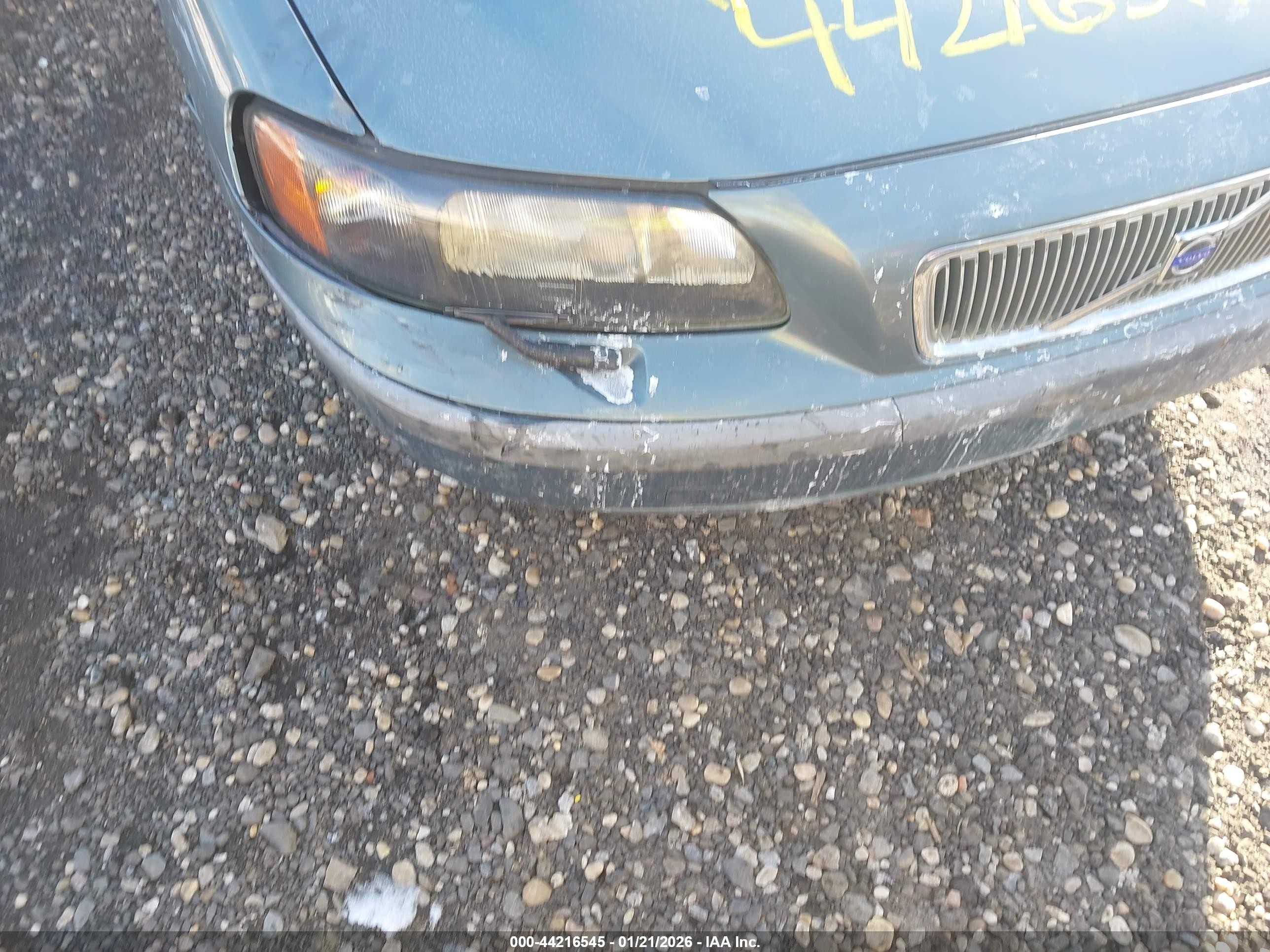 2003 Volvo V70 T5 Blue vin: YV1SW53D532286255