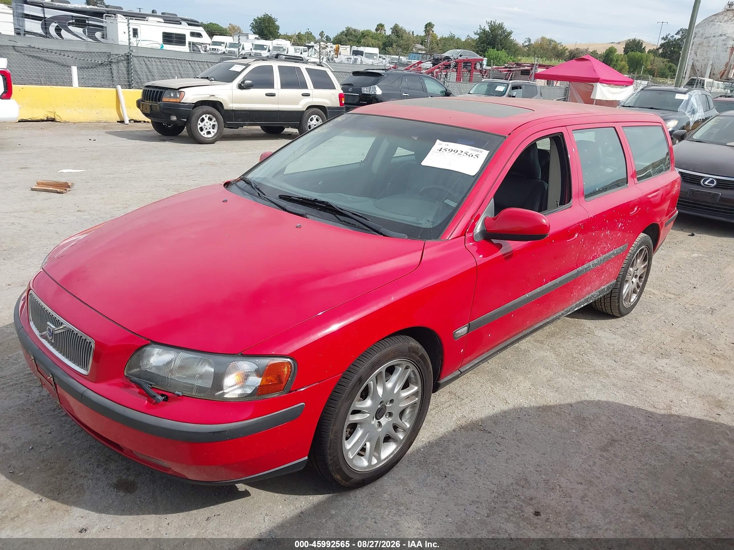 2001 Volvo V70 T5 Красный vin: YV1SW53DX11001391