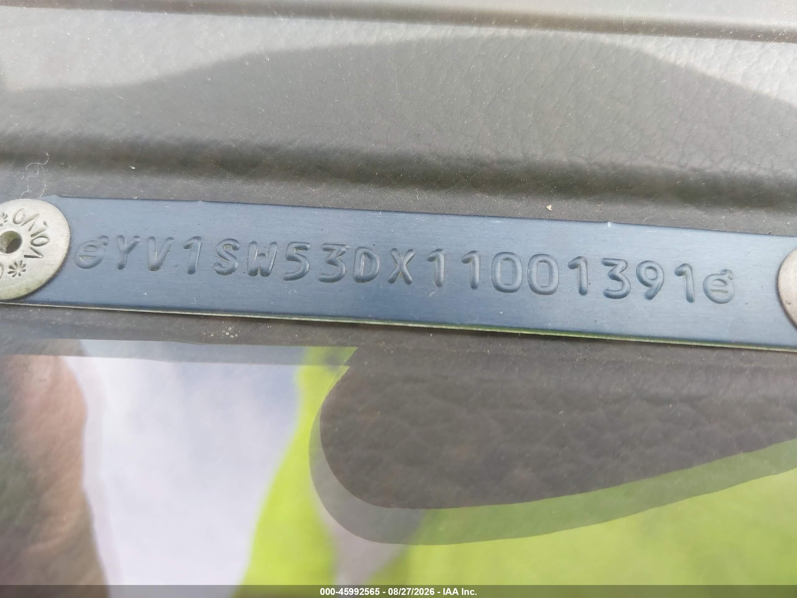 2001 Volvo V70 T5 Красный vin: YV1SW53DX11001391