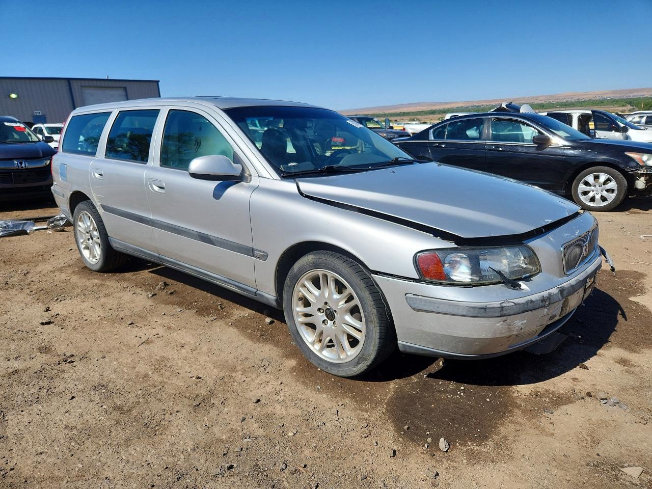 2002 Volvo V70 2.4t Серебряный vin: YV1SW58D922239902