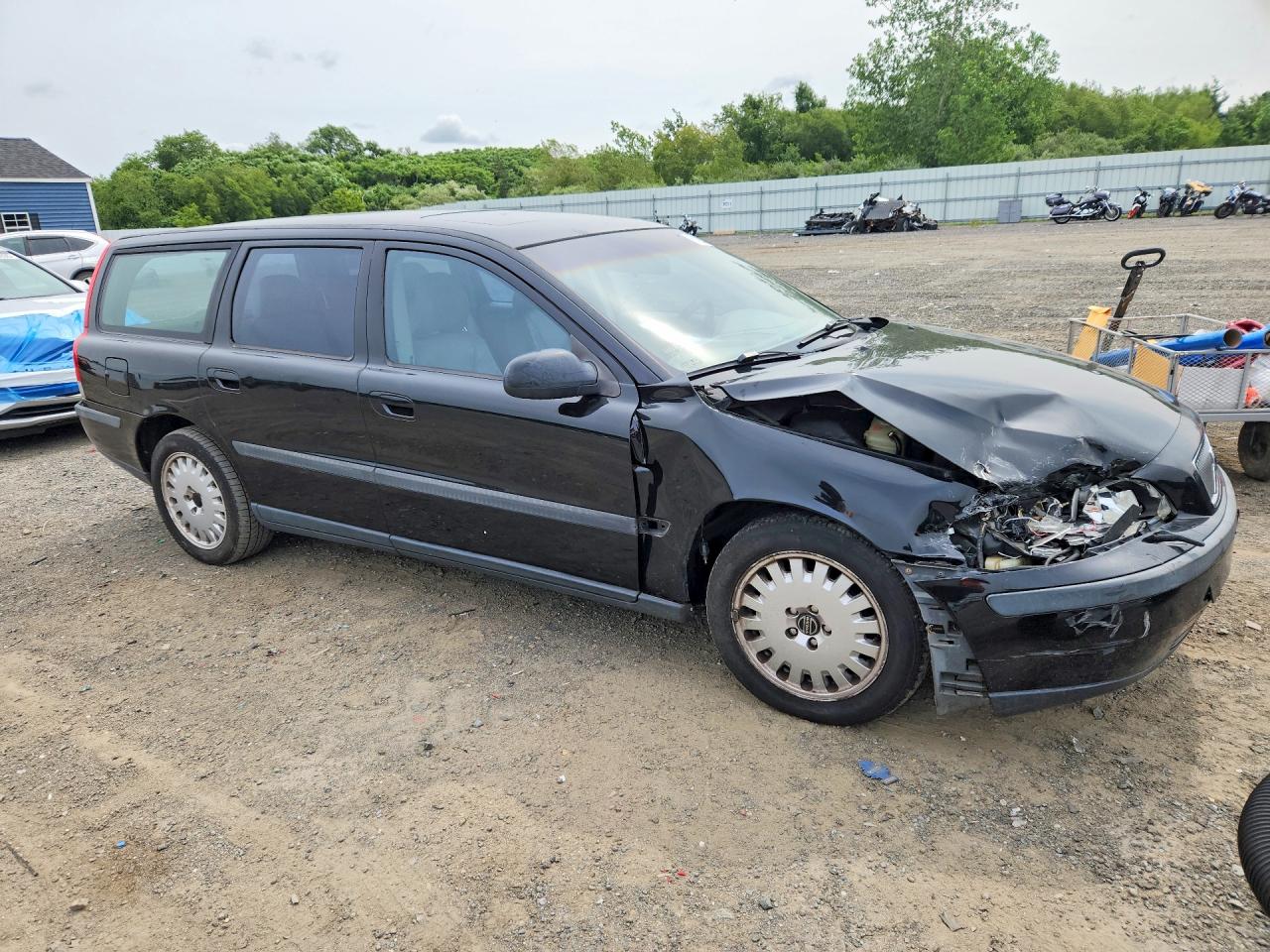 2001 Volvo V70 2.4t Черный vin: YV1SW58DX12043885