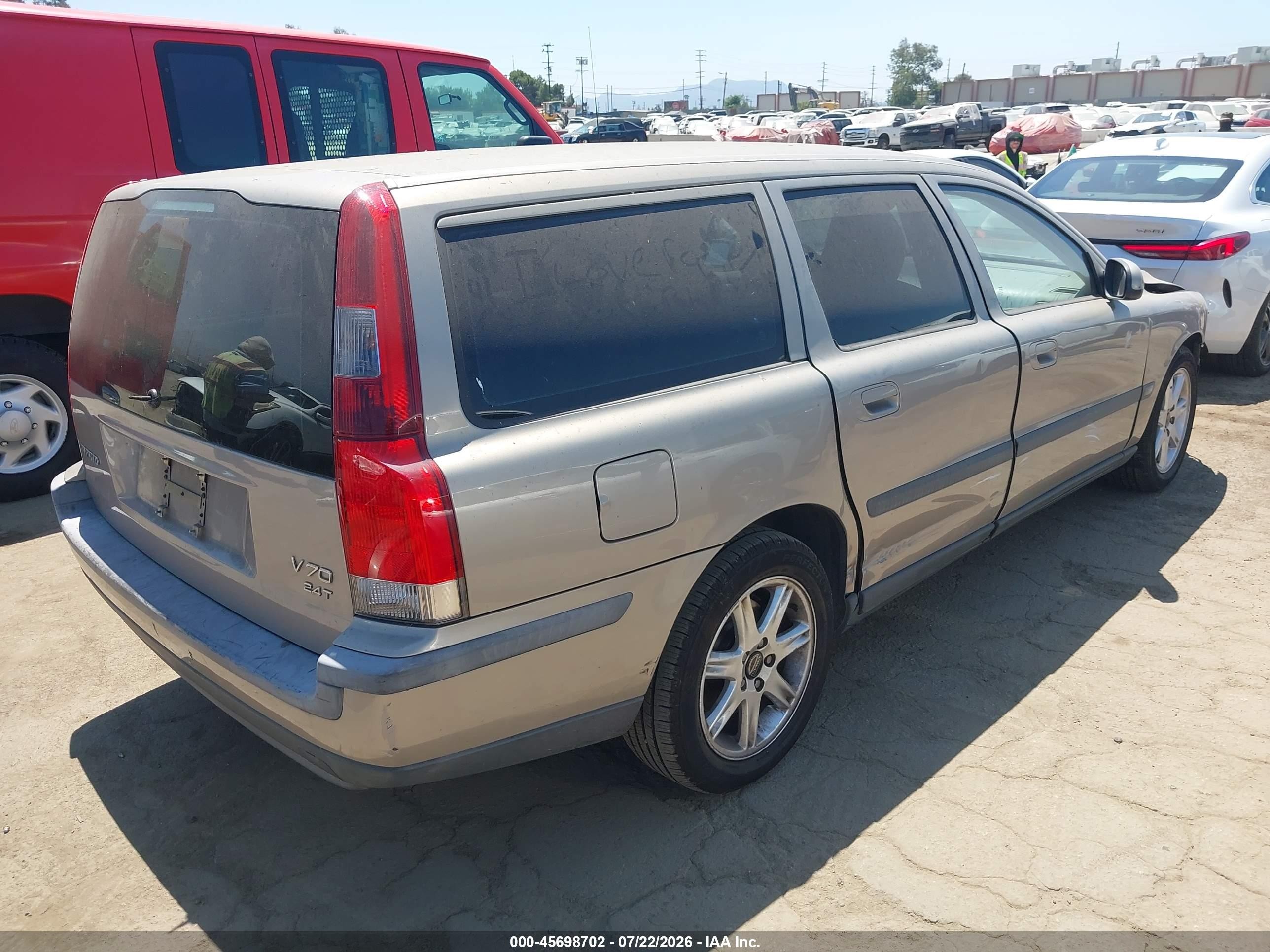 2003 Volvo V70 2.4l Turbo Gray vin: YV1SW58DX32299060