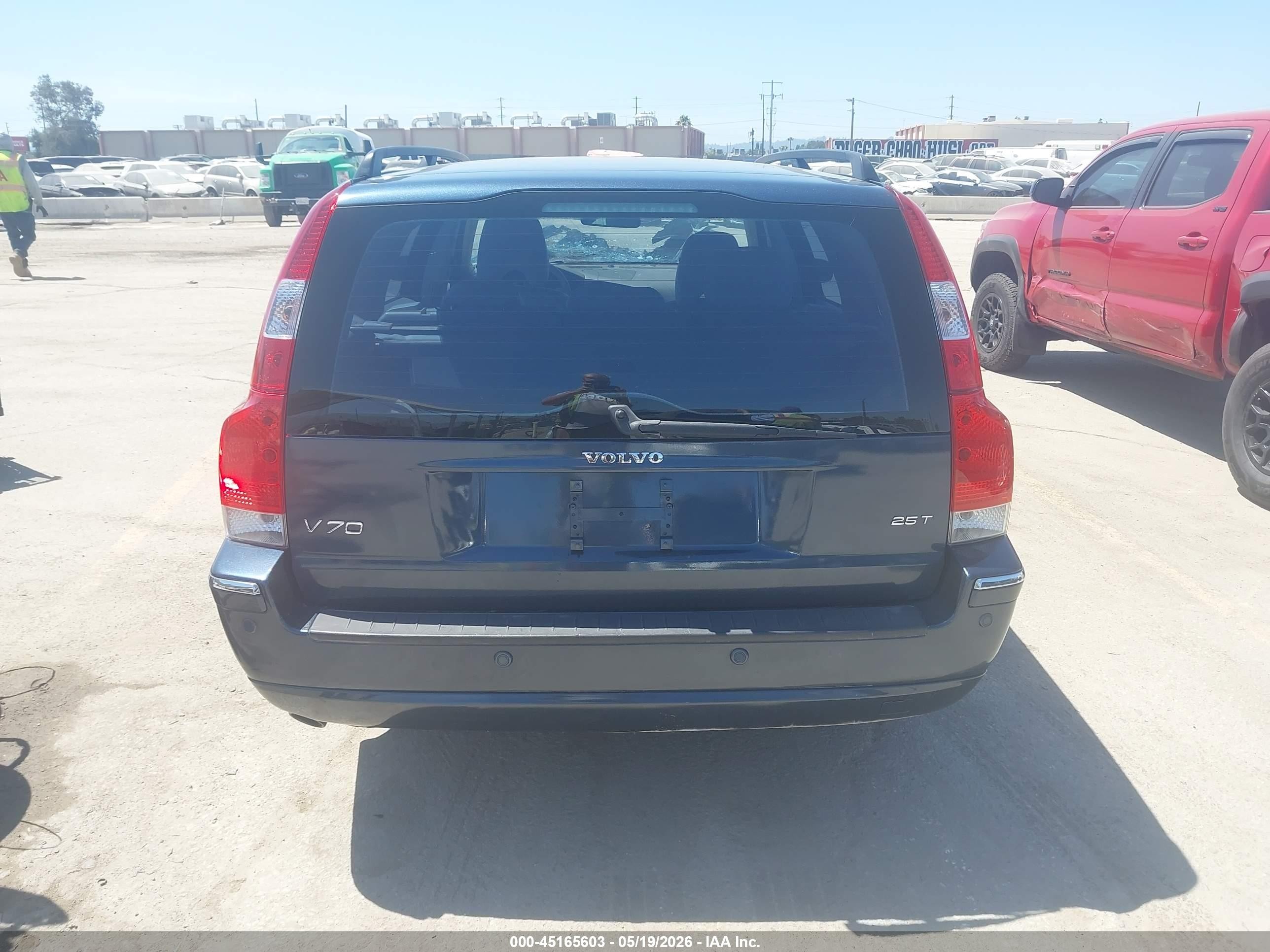 2006 Volvo V70 2.5t Blue vin: YV1SW592062581161
