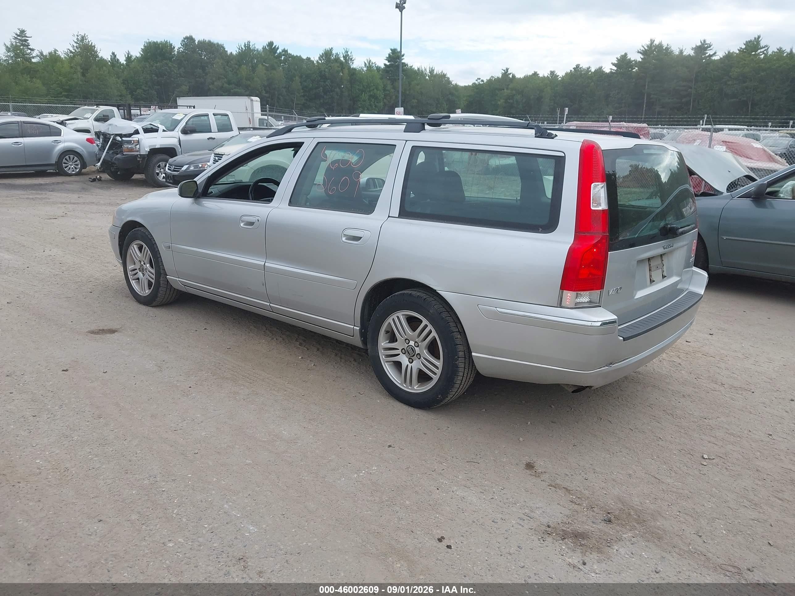 2006 Volvo V70 2.5t Silver vin: YV1SW592262563941
