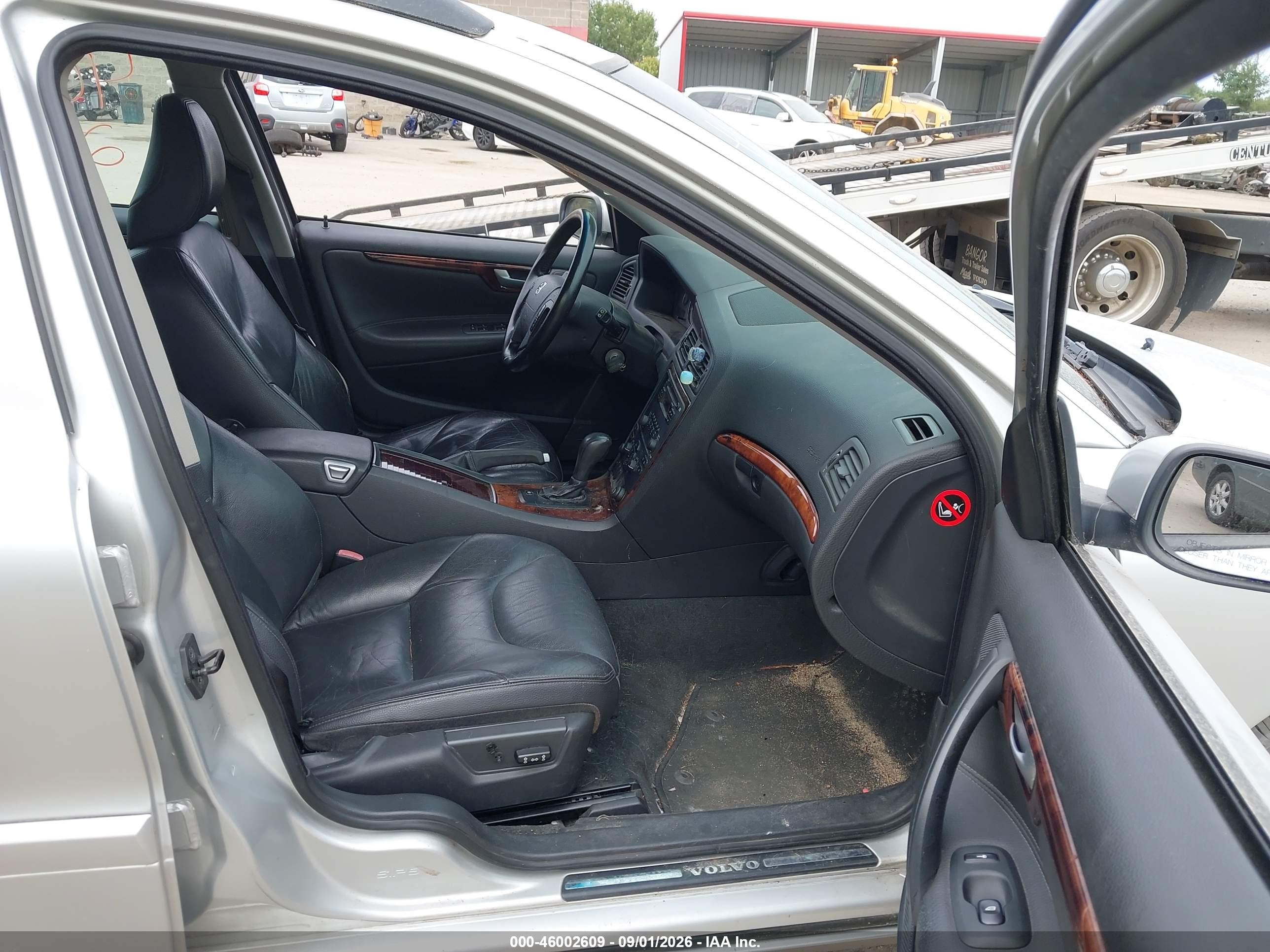 2006 Volvo V70 2.5t Silver vin: YV1SW592262563941