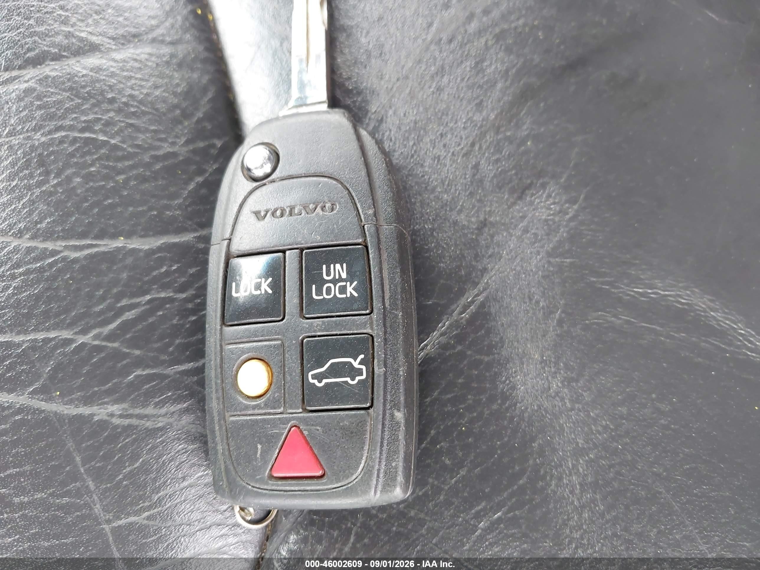 2006 Volvo V70 2.5t Silver vin: YV1SW592262563941