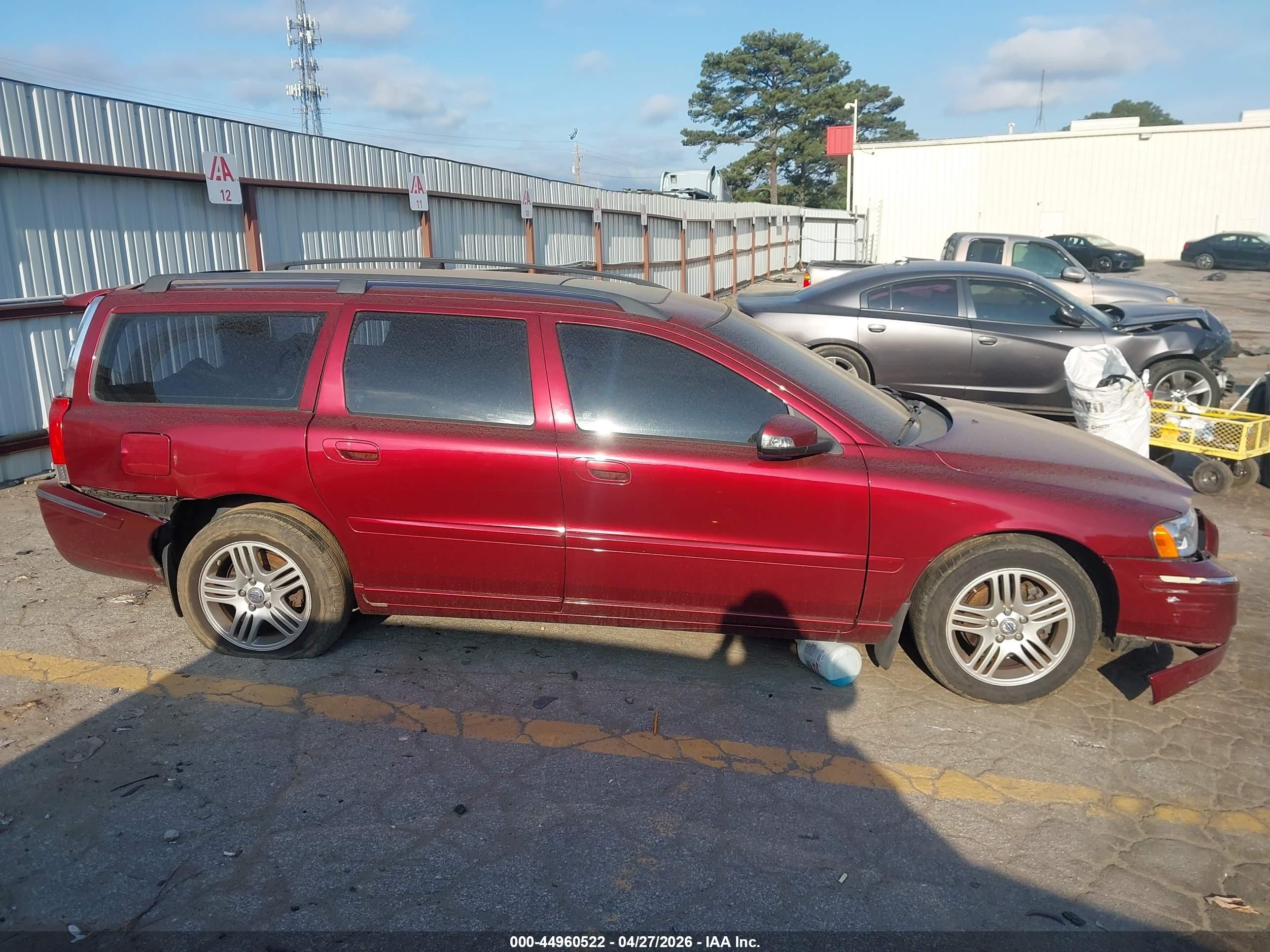 2007 Volvo V70 2.5t Maroon vin: YV1SW592271663786