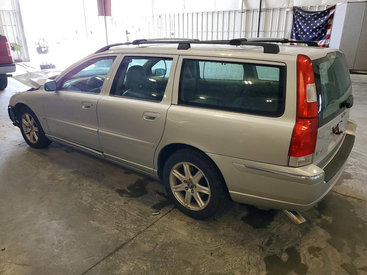 2005 Volvo V70 Fwd Silver vin: YV1SW592352491131